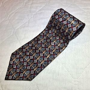 Van Heusen 💯 Silk Designer Necktie 57"x4" Geometric Black/Silver/Burgundy Luxur